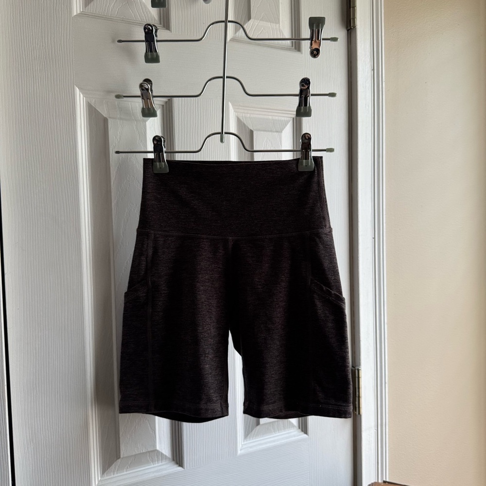 aerie heathered brown active bike shorts with pockets